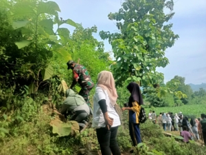 TNI Koramil Palibelo Dukung Penuh Gerakan Penanaman Pohon di Kawasan Wisata Oi Safuru