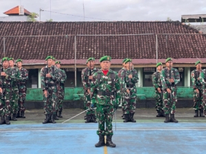 Kasdim 1626/Bangli Pimpin Upacara Bendera 17-an, Teguhkan Nasionalisme Prajurit dan PNS