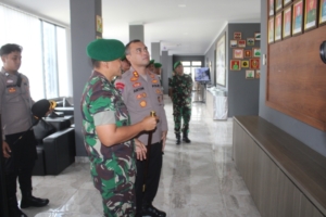 Kapolres Baru Perkenalkan Diri dan Jalin Harmoni dengan Kodim 1608/Bima