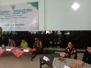 Babinsa Koramil Klungkung Hadiri Musyawarah Daerah Dewan Masjid Indonesia Kabupaten Klungkung Ke-18
