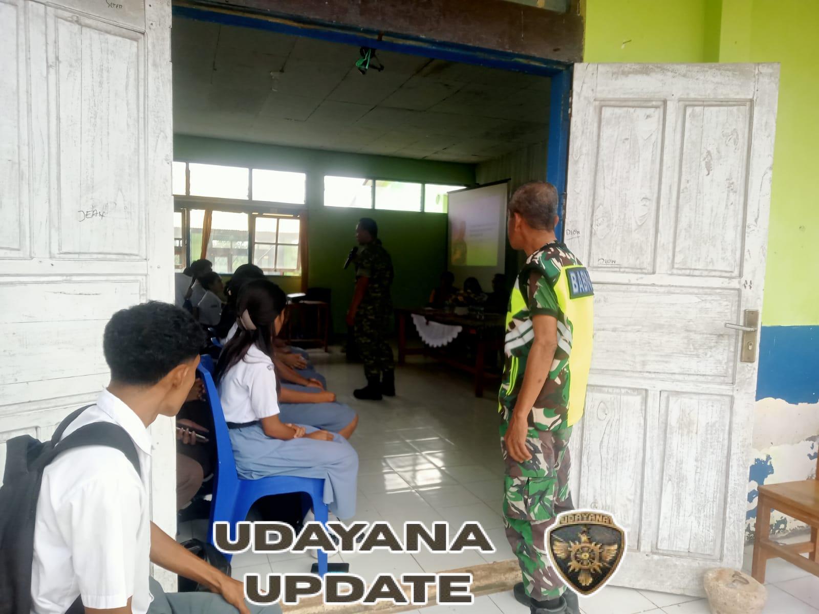 Babinsa Ba’a Pantau Sosialisasi Medsos dan Seleksi Cata–Caba TNI AD di SMAN 1 Lobalain
