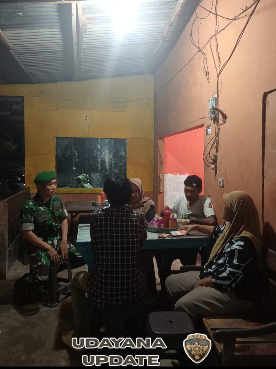 Koramil 1628-02/Sekongkang Gelar Patroli Malam, Jaga Kamtibmas Wilayah Binaan