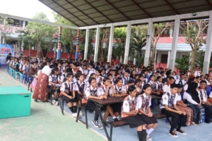 Dukung Peningkatan Pendidikan, Wakil Gubernur NTT Tinjau SMAN 3 Waingapu