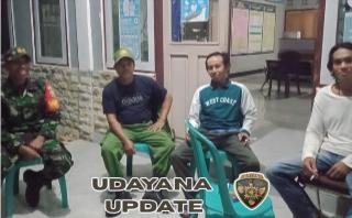 Patroli Malam Babinsa Sambelia, Perkuat Sinergi Warga Jaga Kamtibmas Labuan Pandan