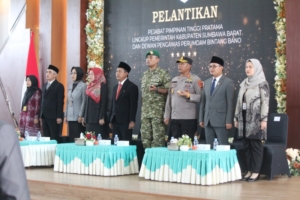 Dandim 1628/Sumbawa Barat Hadiri Pelantikan Pejabat Manajerial Pemda KSB