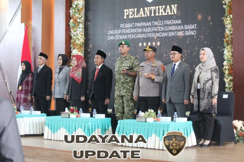 Dandim 1628/Sumbawa Barat Hadiri Pelantikan Pejabat Manajerial Pemda KSB