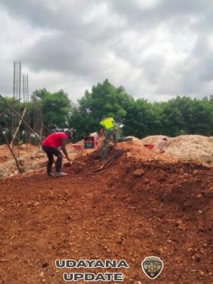 Babinsa Koramil 1627/Rote Ndao Monitoring Pembangunan KDKMP di Desa Lekunik