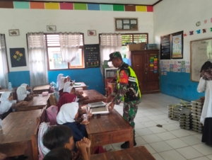 Program SPPG Desa Sangia Berjalan Lancar Dengan Pendampingan Babinsa