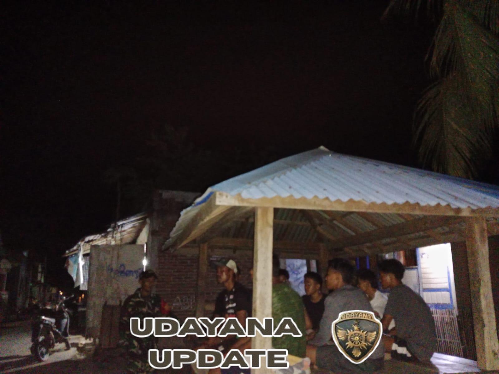 Babinsa Desa O’O Gelar Ronda Malam dan Edukasi Warga Jaga Kamtibmas