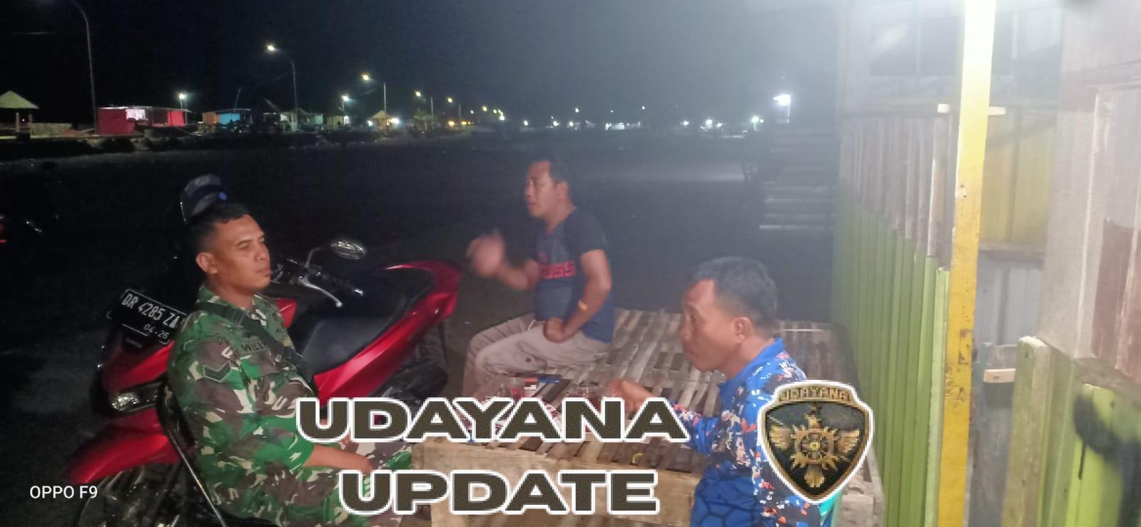 Babinsa Koramil Poto Tano Laksanakan Patroli Malam, Jaga Kamtibmas Wilayah