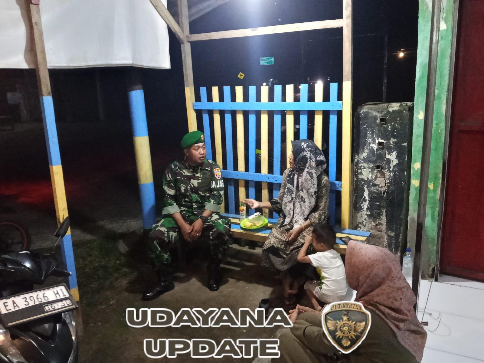Babinsa Koramil Jereweh Laksanakan Patroli Malam, Jaga Kamtibmas Wilayah