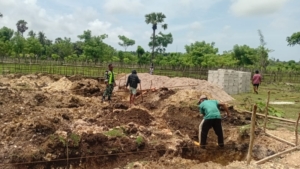 Babinsa Koramil 1627-03/Batutua Pantau Pematangan Lahan KDKMP Oebatu