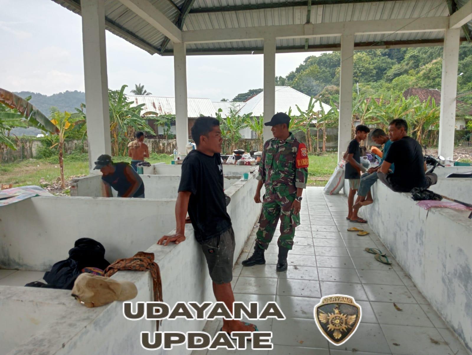 Ciptakan Wilayah Kondusif, Babinsa Desa Beru Aktif Laksanakan Patroli dan Komsos