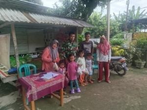 Koramil 1628/01 Taliwang Laksanakan Pendampingan Makan Bergizi Gratis di Posyandu Menala