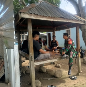 Babinsa Desa Meraran Pererat Silaturahmi dan Sinergi Melalui Komsos