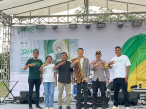 Wakili Dandim,Kasdim 1601/Sumba Timur Menghadiri Festival Tring by PT Pegadaian di Waingapu