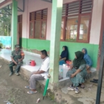 Babinsa Desa Rempe Dampingi Program Makan Bergizi Gratis di SD Negeri 2 Rempe