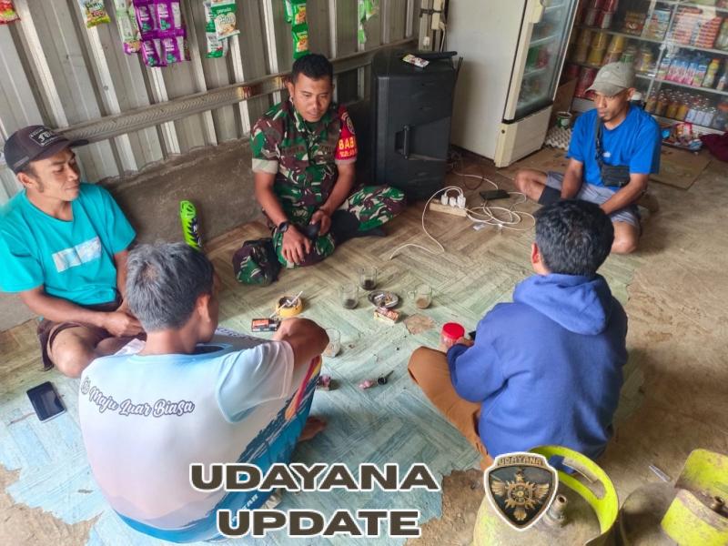 Babinsa Desa Mantar Intensifkan Komsos dan Monitoring Wilayah Binaan