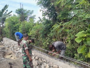 Babinsa Desa Rempe Dampingi Kegiatan Koperasi Merah Putih KDKMP