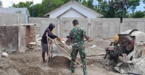 Tak Sekadar Mengawasi, Babinsa Ikut Kerja Dorong Progres KDKMP Desa Pantae
