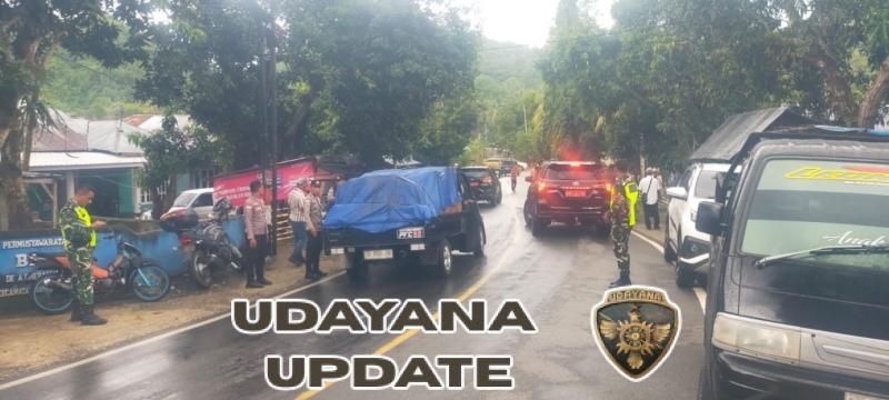 Babinsa Ramil 1602-01/Ende Dampingi Pemerintah Awasi TPS, Desa Bheramari Tetap Kondusif