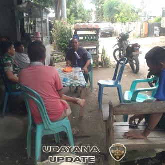 Babinsa Desa Desaloka Pererat Silaturahmi Melalui Komsos Bersama Warga