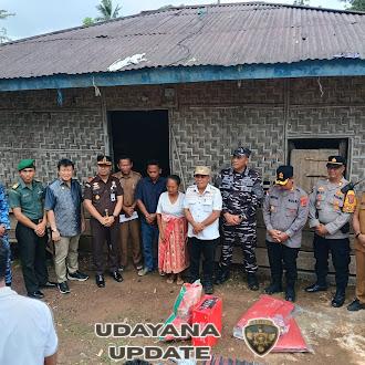 Pasi Ops Kodim 1630/Mabar Dampingi Bupati Tinjau Dampak Bencana Angin Kencang di Watu Nggelek