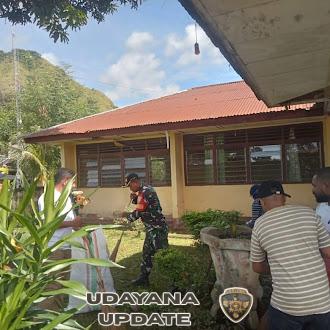 Babinsa Koramil 1602-01/Ende Gelar Komsos dan Pamwil dalam Karya Bhakti Lingkungan