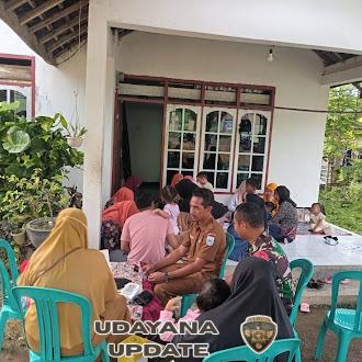 Dukung Kesehatan Warga, Babinsa Koramil Taliwang Aktif Dampingi Posyandu