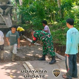 Kebersamaan Babinsa Genggelang Wujudkan Jalan Desa Layak