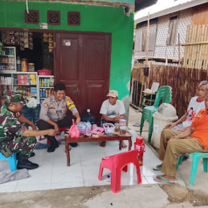 Sertu M. Nasir Laksanakan Komsos untuk Tingkatkan Kemanunggalan TNI–Rakyat