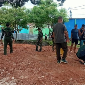 Korve Babinsa Kupang Wujudkan Asrama TNI Rapi Bersih