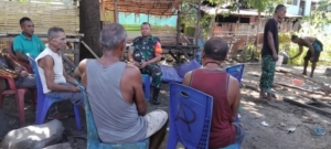 Babinsa Pulau Pura Laksanakan Komsos Bersama Orang Tua di Kelurahan Pura