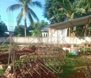 Babinsa Koramil 1627-01/Baa Monitoring Pembangunan KDKMP di Kelurahan Mokdale
