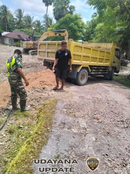 Babinsa Oematamboli Terima Suplai Material untuk Pembangunan KDKMP