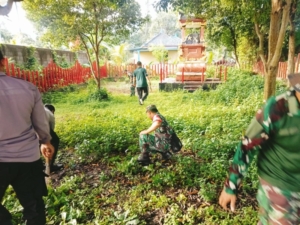 Sinergi TNI-Polri dan Instansi Maritim Bersihkan Tugu Pahlawan Pelabuhan Celukan Bawang