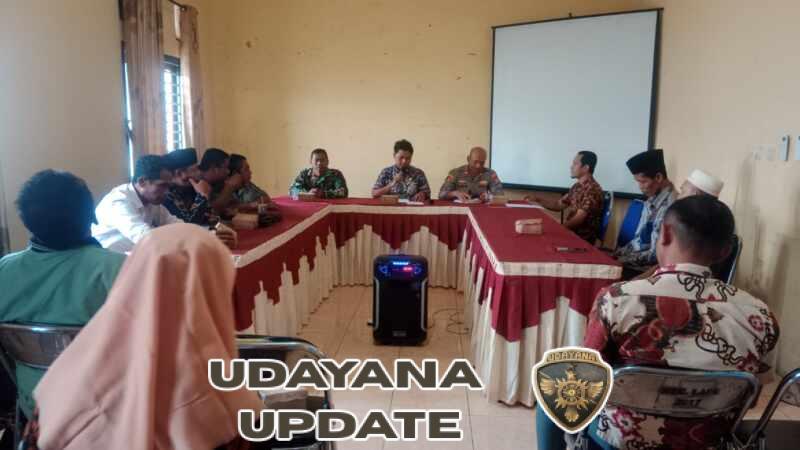 Diwakili Batih Komsos, Koramil Lape Lopok Ikuti Rakor Persiapan Safari Ramadhan Kecamatan Lape