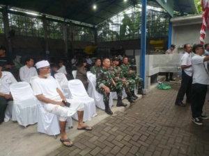 Babinsa Petandakan Kawal Bimtek Pengelolaan Sampah, Dukung Desa Wujudkan Lingkungan Bersih dan Produktif