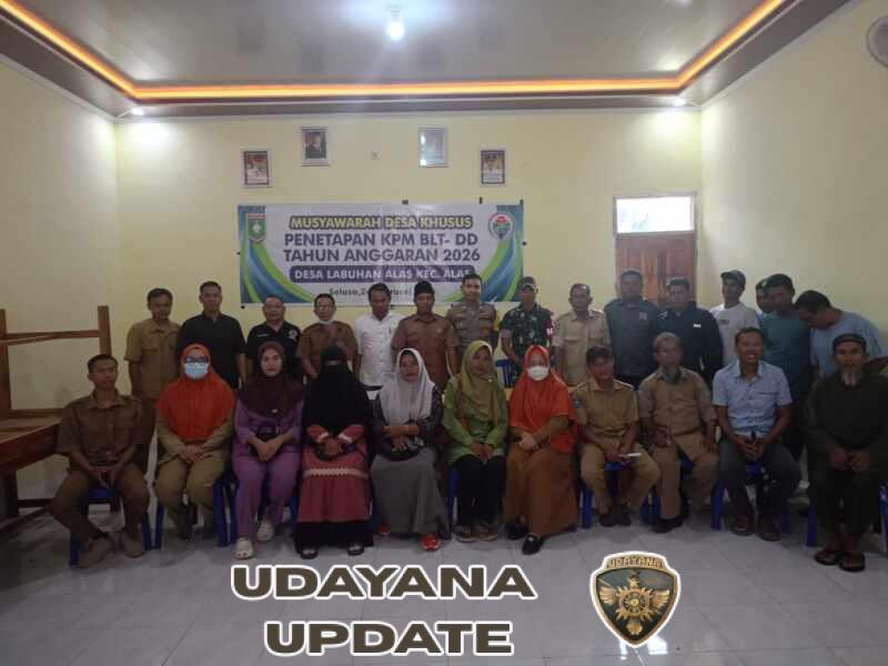 Pastikan Tepat Sasaran, Babinsa Hadiri Musdesus BLT-DD Desa Labuhan Alas