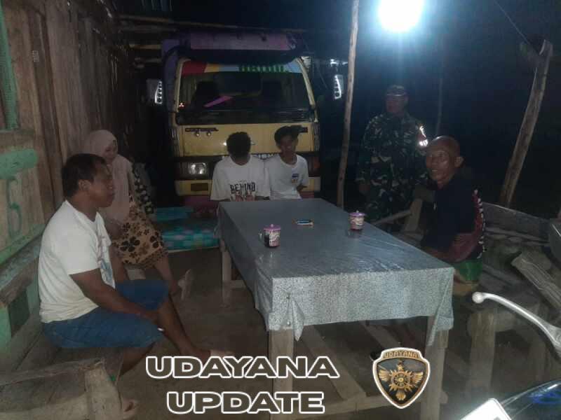 Patroli Malam di Moyo Hulu: TNI Perkuat Keamanan dan Cegah Gangguan Kamtibmas