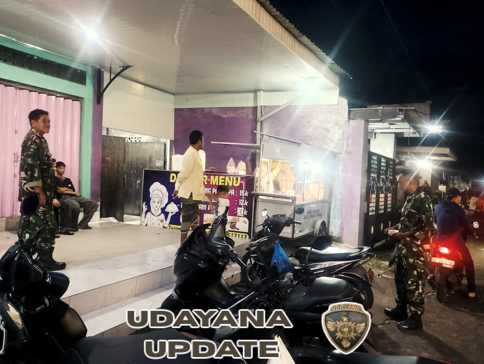 Peduli keamanan wilayah, Babinsa Lakukan Patroli Malam