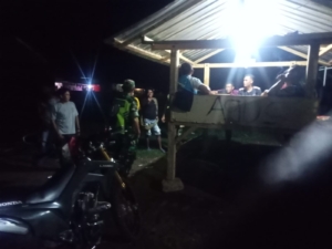 Babinsa Koramil 1608-03/Sape Gelar Patroli Siskamling Antisipasi Gangguan Kamtibmas