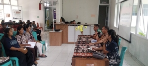Perkuat Sinergi Kesehatan, Babinsa Koramil 05/Waingapu Ikut Rapat Lintas Sektor