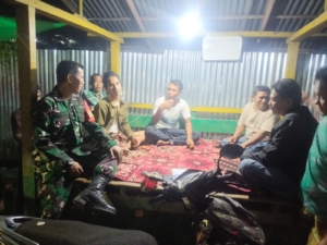 Sinergi Babinsa dan Karang Taruna Perkuat Keamanan Lingkungan