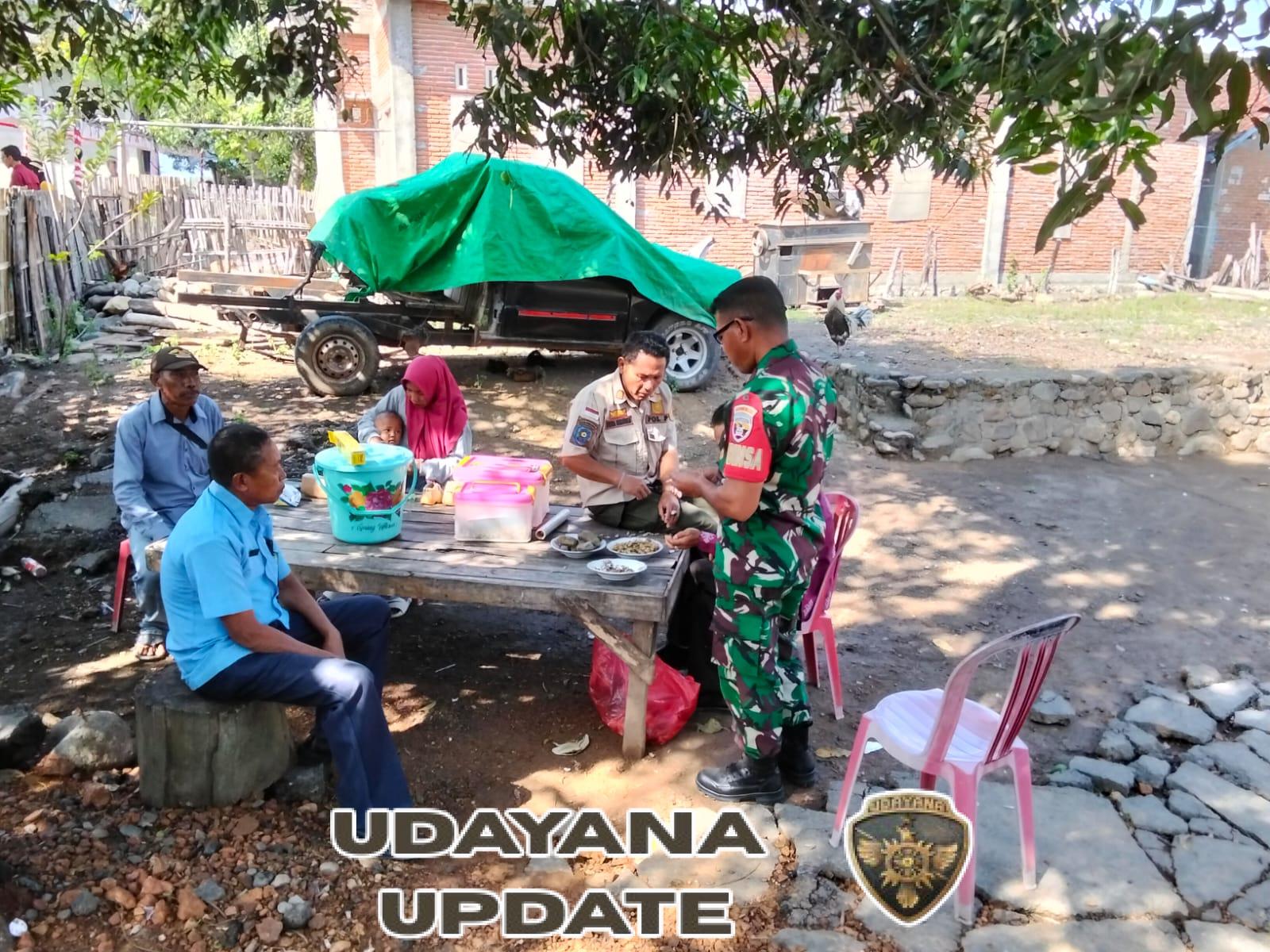 Melalui Komsos, Babinsa Lepadi Dorong Warga Ciptakan Lingkungan Aman