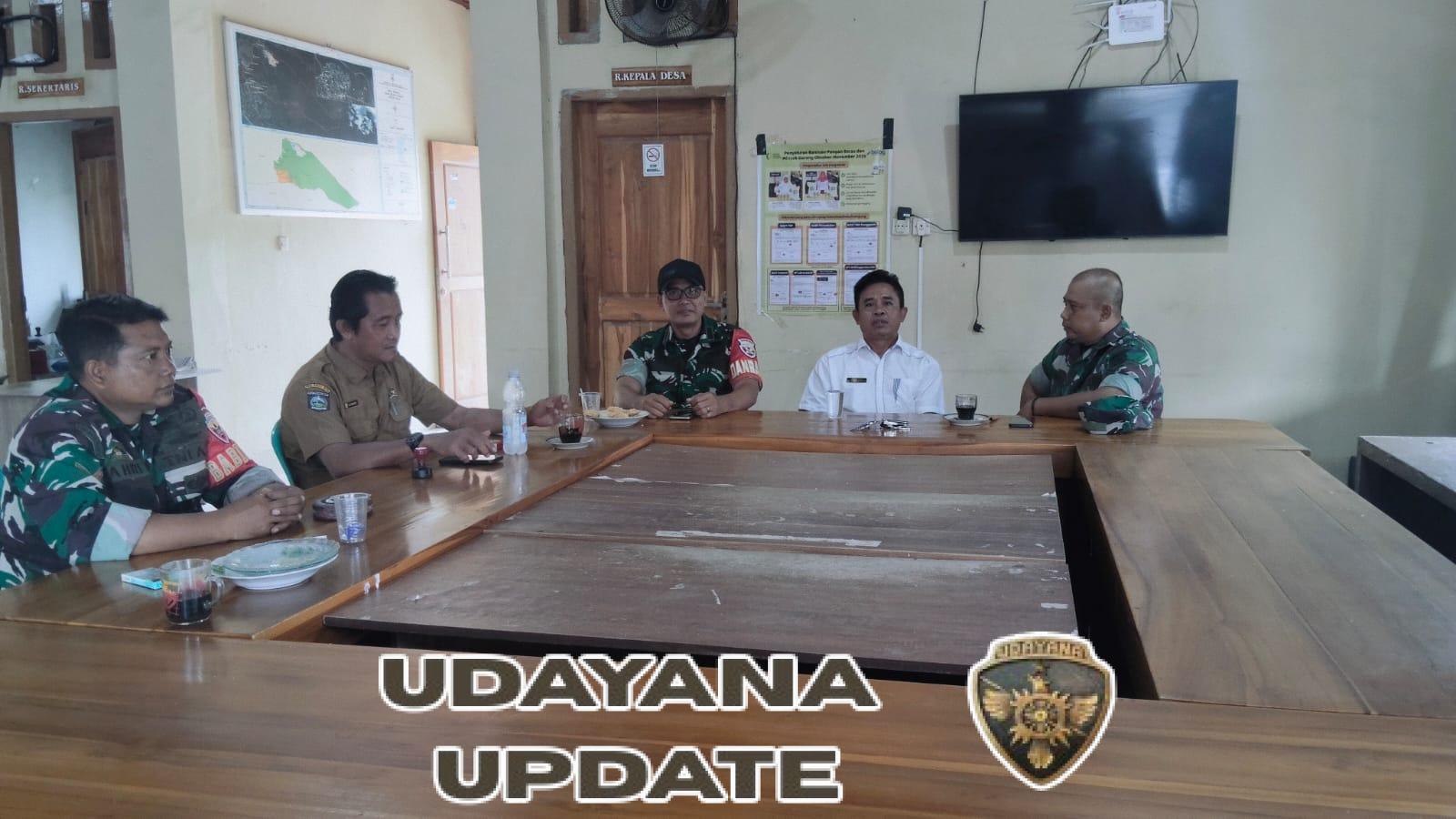 Antisipasi Cuaca Ekstrem, Danramil 1628-02 Gelar Silaturahmi Bersama Kepala Desa Bukit Damai
