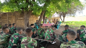 Kompi Peternakan Yonif TP 834/WM Bentuk Poktan “Lalong Farm” dan Gelar Penyuluhan Kesehatan Ternak di Nagekeo