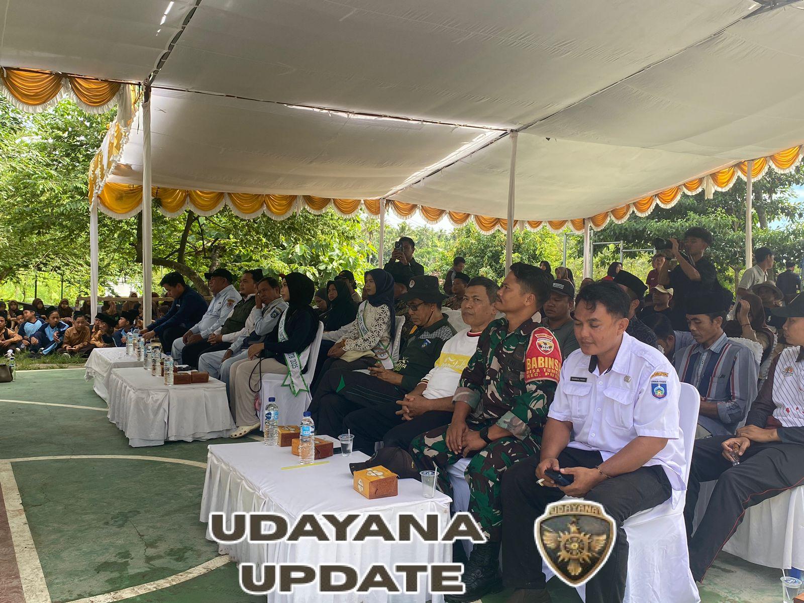 Pastikan Alam Desa Tumpak Terjaga, Babinsa Hadiri Penanaman Pohon Bersama PT. Pertamina