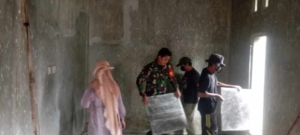 Koramil 1628-01/Taliwang Dukung Kebersihan Lingkungan Tempat Ibadah