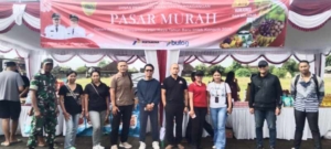 Babinsa Blahbatuh Kawal Pasar Murah Imlek 2026, Warga Antusias Berburu Sembako Terjangkau